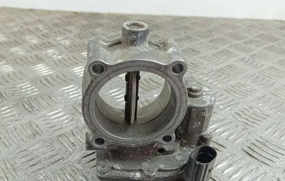 Jeep Grand Cherokee Throttle valve 00569200 24411B4570