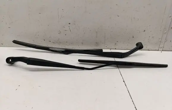 Mitsubishi L200 Headlight wiper blade set 