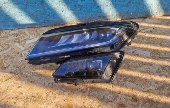 Skoda Kodiaq Headlight/headlamp 566941015E 1ZS01266925