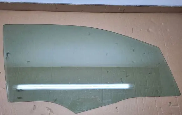 Volkswagen Up Front door window glass four-door 1S4845202C