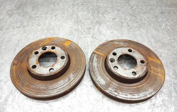 Volkswagen Transporter - Caravelle T5 Front brake disc 