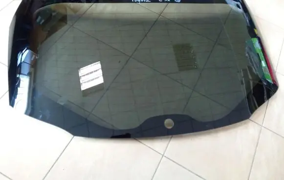 Toyota C-HR I Rear windscreen/windshield window NE68543
