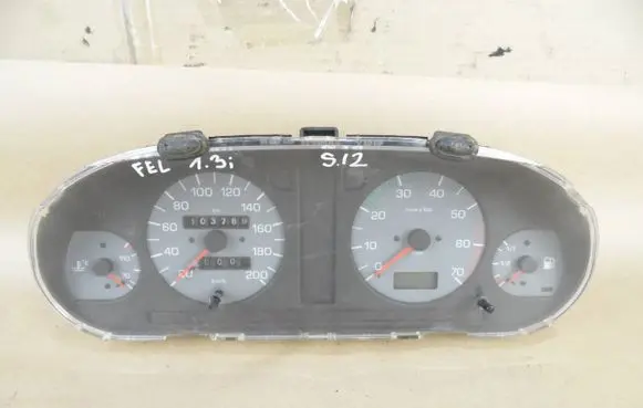 Skoda Felicia I Speedometer (instrument cluster) 6U0919033G 443431153820 443431096820