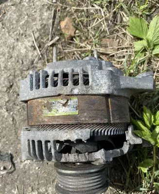 Toyota Corolla E140 E150 Generator/alternator 2706033071