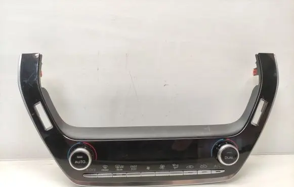 Toyota Corolla E210 E21 Climate control unit 5590002E10
