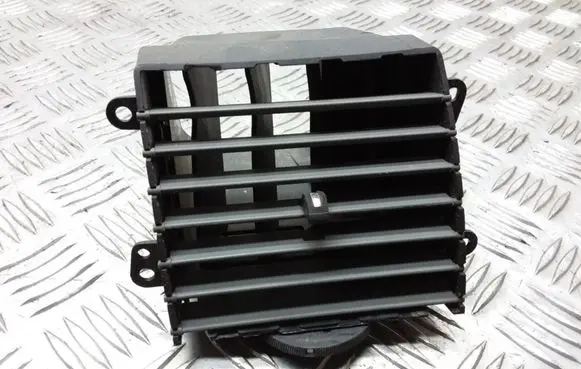 Chrysler Town & Country V Dashboard side air vent grill/cover trim