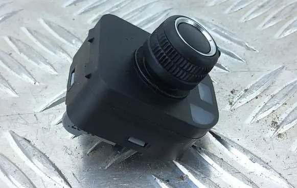 Audi A5 8T 8F Wing mirror switch 8K0959565B