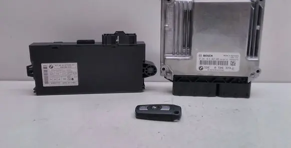 BMW 3 E90 E91 Engine ECU kit and lock set 8506374 9147226 61359147226