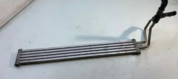 BMW 5 GT F07 Engine oil radiator 7570100