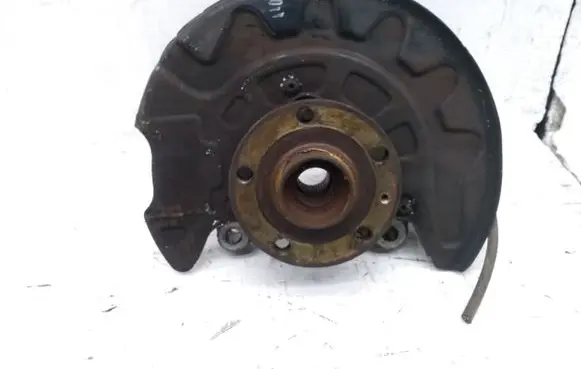 Skoda Superb B8 (3V) Front wheel hub spindle knuckle 5Q0407258F