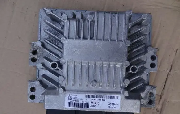 Ford Focus Engine control unit/module ECU 7M5112A650BCG