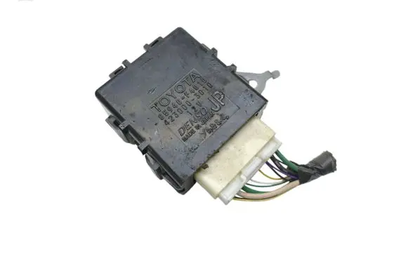 Toyota C-HR I Window wiper relay 85940F4010 4230003010