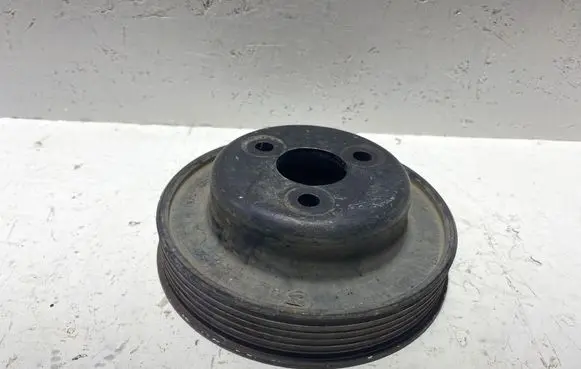 BMW 5 E34 Power steering pump pulley 1722555