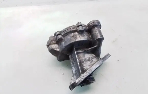 Volkswagen II LT Vacuum pump