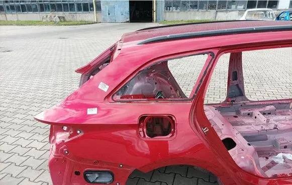 Nissan Atleon Rear mudguard 