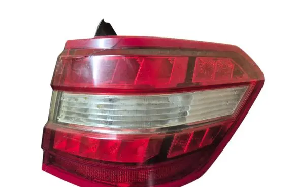 Mercedes-Benz E W212 Rear/tail lights A2128203864