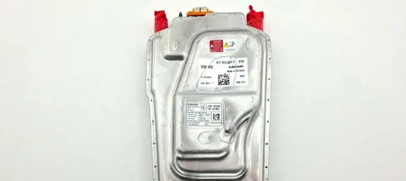 Porsche Taycan 9J1 Auxiliary heating control unit/module 9J1963507F 10R068485