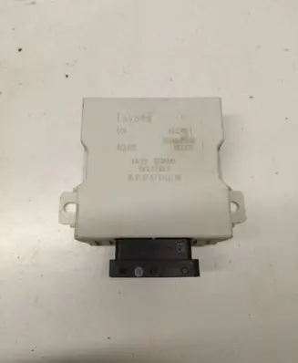 Toyota Avensis T250 Window control relay 8594005040