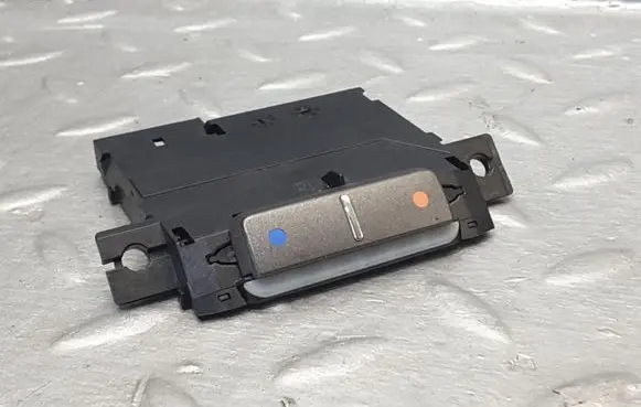 Volkswagen Phaeton Air conditioning (A/C) switch 3D0919815M