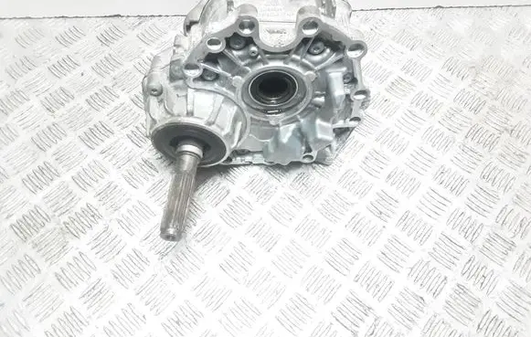 Mercedes-Benz C AMG W205 Gearbox transfer box case A7252800300