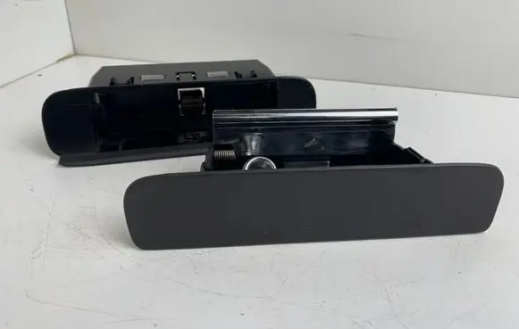 Saab 9-5 Car ashtray 4615696 4639043