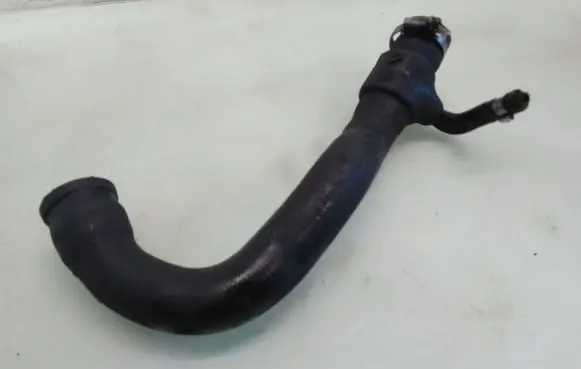 Audi A8 S8 D2 4D Engine coolant pipe/hose