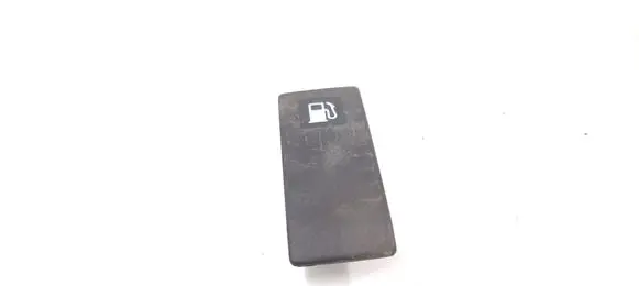 Subaru Impreza I Fuel tank opening switch 