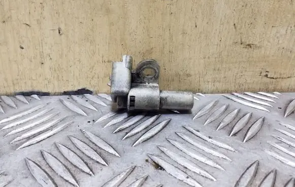 Camshaft position sensor