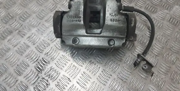 Volvo XC90 Front brake caliper 31381442