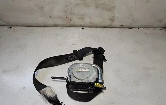 Opel Insignia A Front seatbelt 306981099