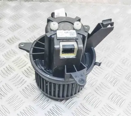 Fiat 500X Heater fan/blower EJV00006 5T6130100