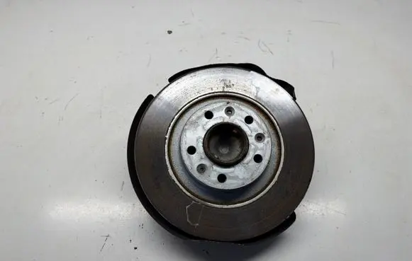 Peugeot 5008 II Rear wheel hub 9807112380