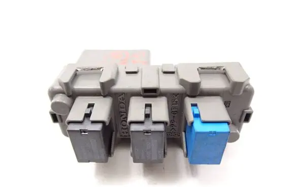 Honda Civic IX Fuse module TV00030 01EGR 120615