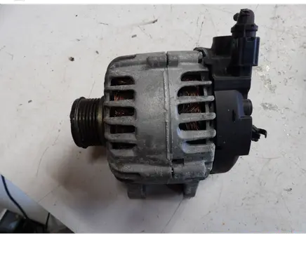 Peugeot 208 Generator/alternator 9826574080 FG12T145 2719831C