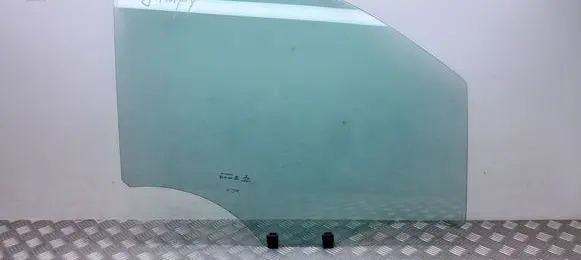 Citroen Jumpy Front door window glass four-door