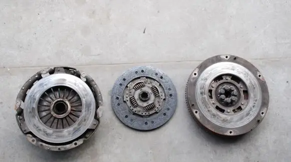 Ford Transit Courier Clutch set kit 130KM