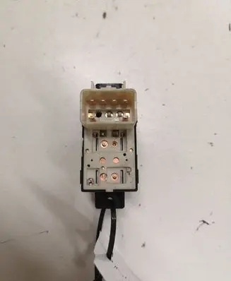 Opel Antara Electric window control switch 202005438