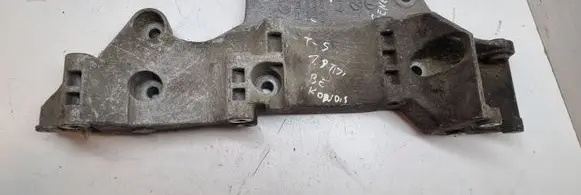 Volkswagen Multivan T5 Generator/alternator bracket 045903148F