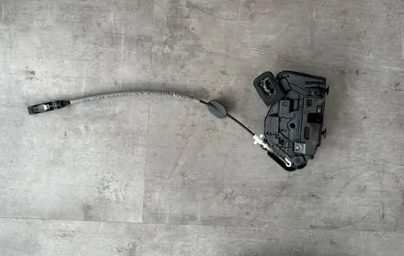 Volkswagen T-Roc Rear door lock 5TA839016L 45840180