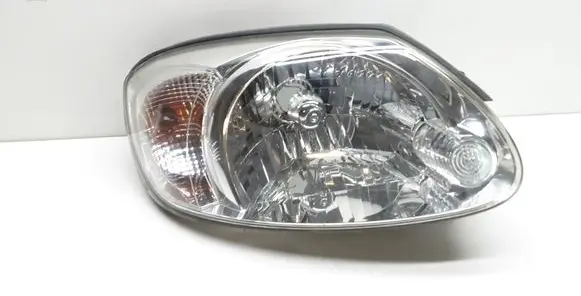 Hyundai Accent Headlight/headlamp 8473 8478