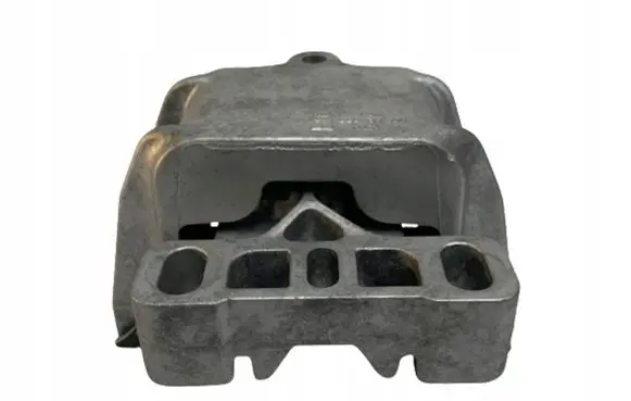 Skoda Octavia Mk1 (1U) Engine mount bracket 1J0199555AL