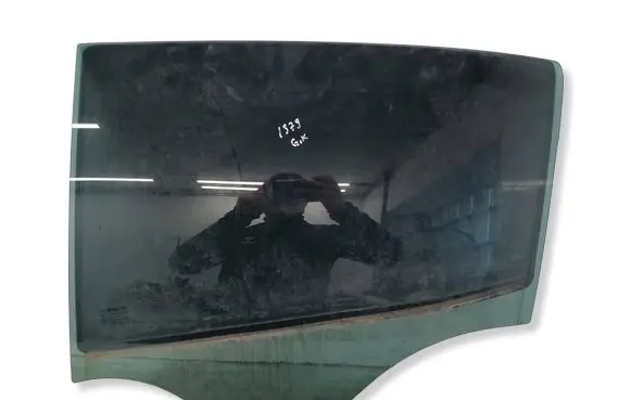 Renault Mégane Renault Sport III (IV Based) Rear door window glass DOT211M94AS3 E000191 43R004654
