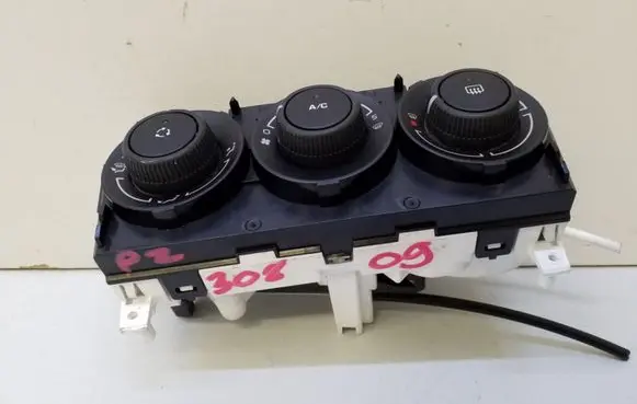 Peugeot 308 Climate control unit T1000220K 69940002 69947013