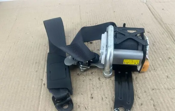 Honda Civic IX Front seatbelt 81850TV1E220M4