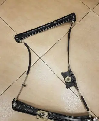 Volkswagen Tiguan Rubber seal front door window/glass 5NN837461 220220210
