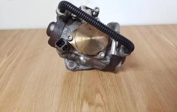 Mazda CX-7 Fuel injection high pressure pump R2AA13800 2940000620 30815