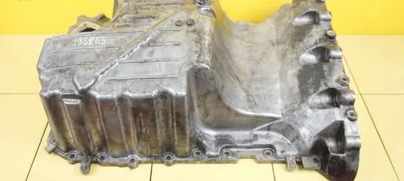 Volkswagen Touareg I Oil sump 070103603M BPE