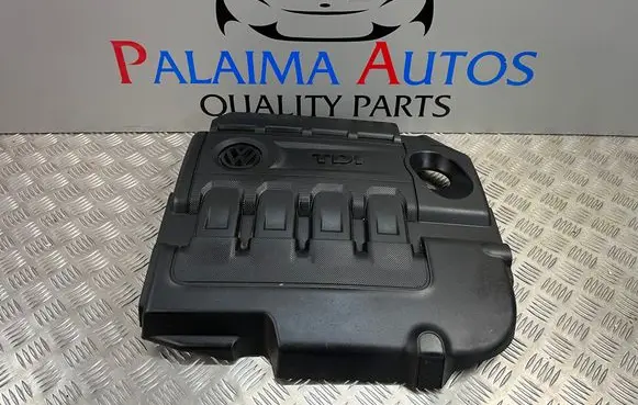 Engine cover (trim)