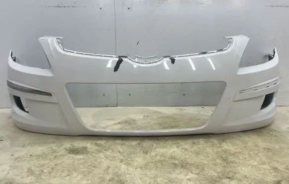 Hyundai i30 Front bumper 865112L310