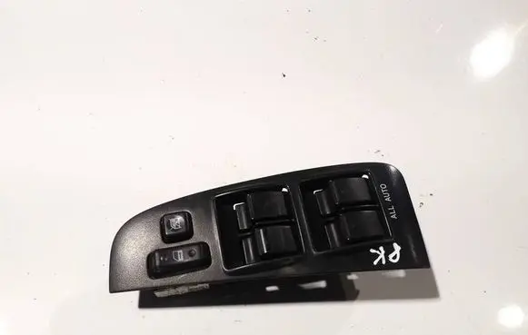 Toyota Avensis T250 Front door window switch trim 